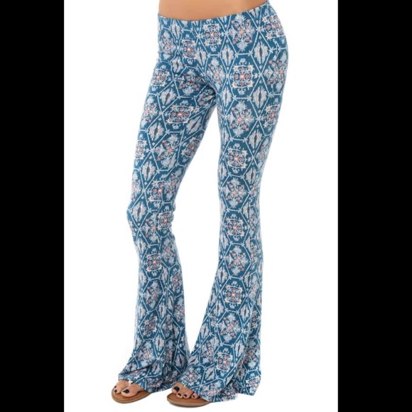 O'Neill Pants - O’Neill Skye Print Flare Pants